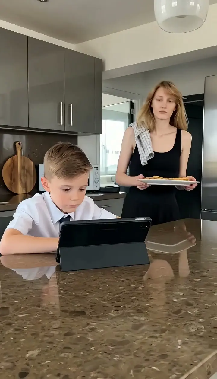 Kitchen Chair Prank